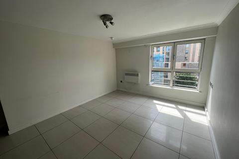 2 bedroom flat for sale, Apartment 148 Redgrave, Millsands, Sheffield S3 8NF