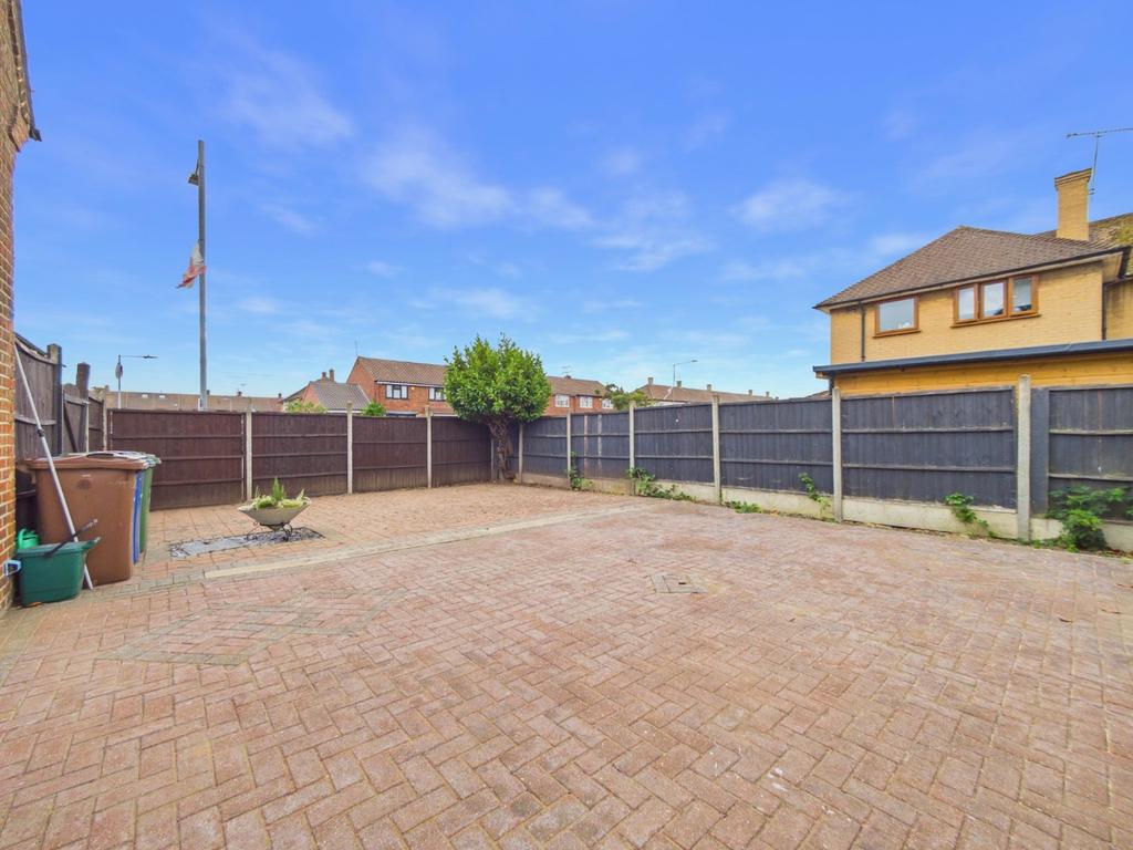 Driveway view, driveway