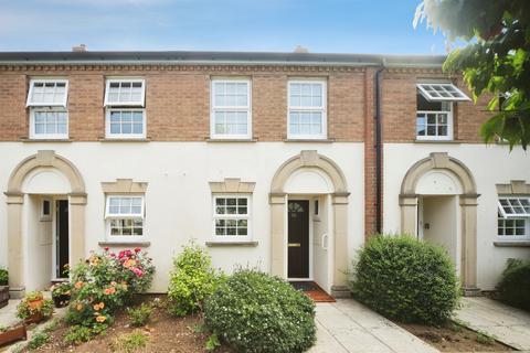 2 bedroom terraced house for sale, Eastgate Gardens, Taunton