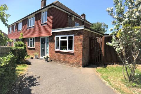 3 bedroom semi-detached house to rent, Ashley Drive, Penn, HP10