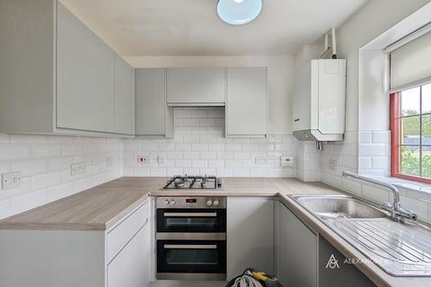 1 bedroom terraced house to rent, Merganser Drive, Oxfordshire OX26