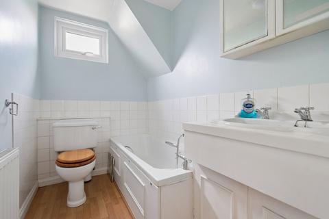 2 bedroom end of terrace house for sale, Waxwell Lane, Pinner