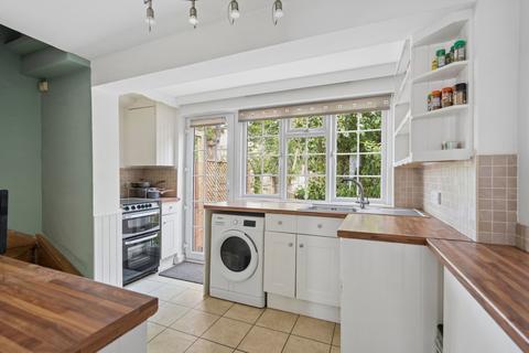 2 bedroom end of terrace house for sale, Waxwell Lane, Pinner
