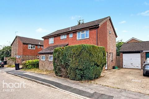 1 bedroom in a house share to rent, Easby Way, READING