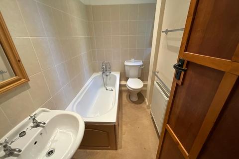 2 bedroom apartment for sale, Pinewoods, Bexhill-on-Sea, TN39