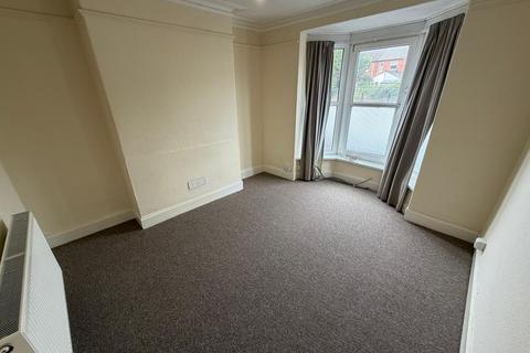 3 bedroom terraced house to rent, Sincil Bank, Lincoln, LN5