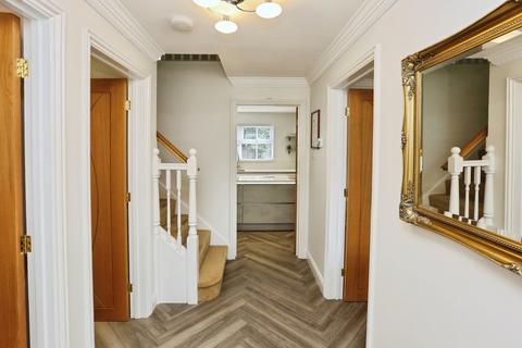 4 bedroom detached house for sale, York Close, Chandler's Ford, Eastleigh, Hampshire, SO53