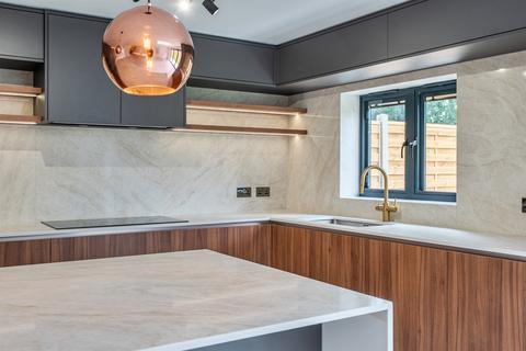 5 bedroom end of terrace house for sale, Brackendene, Bricket Wood, St. Albans