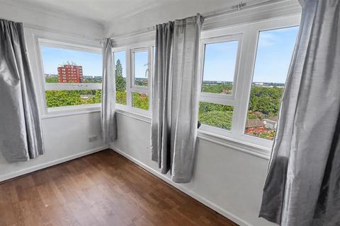 1 bedroom flat for sale, Yardley Wood Road, Birmingham B13