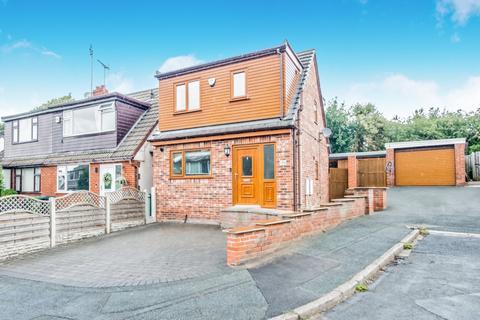 3 bedroom detached house for sale, Whinmore Gardens, Gomersal, Cleckheaton, West Yorkshire, BD19