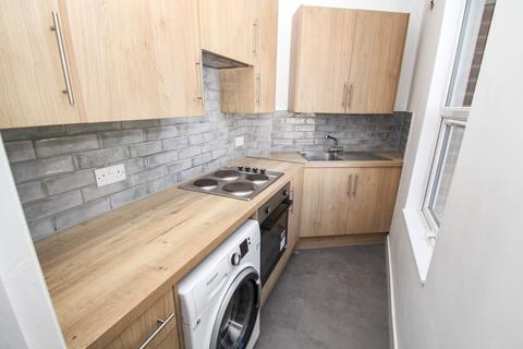 1 bedroom flat to rent, Hamilton Road, London, Greater London, E17 6EH