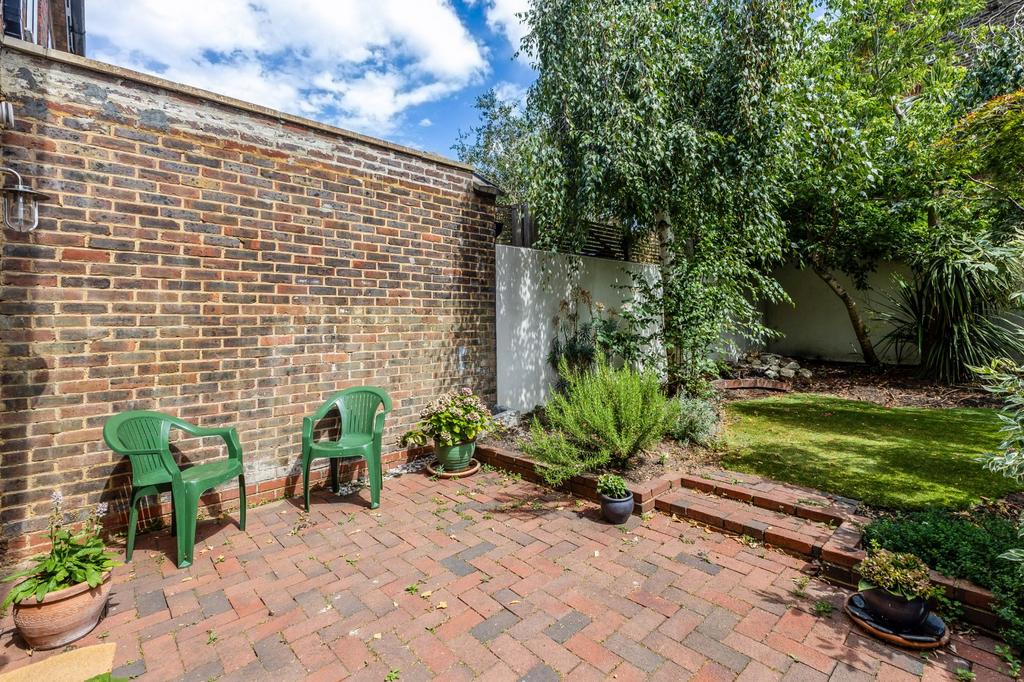 House in London - View 4