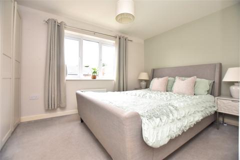 2 bedroom semi-detached house for sale, Lilac Way, Seacroft, Leeds, West Yorkshire