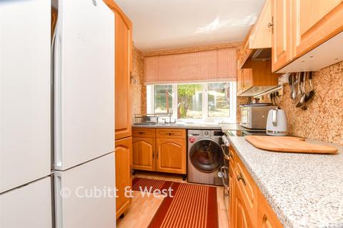 Hillbury Road, Whyteleafe, Surrey