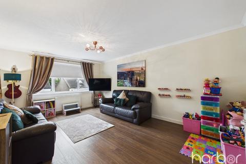 2 bedroom flat for sale, Easterhill Street, Tollcross, Glasgow, Glasgow City, G32 8LE