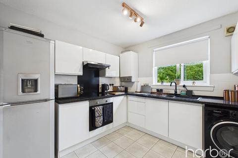 2 bedroom flat for sale, Easterhill Street, Tollcross, Glasgow, Glasgow City, G32 8LE