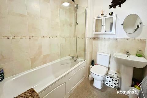 2 bedroom flat to rent, Dyson Road, Redhouse, SN25
