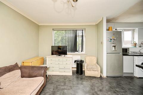 2 bedroom flat for sale, Vicarage Close, Birmingham