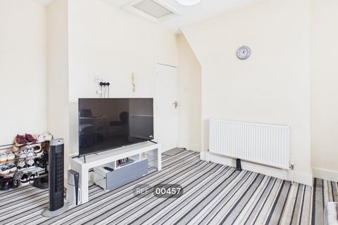1 bedroom apartment to rent, Anlaby Road, Hull, HU3 6AP