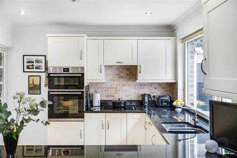 3 bedroom detached bungalow for sale, Ashes Lane, Almondbury, Huddersfield