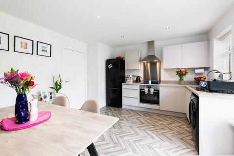 3 bedroom semi-detached house for sale, Lister Gardens, Market Weighton, East Yorkshire, YO43 3SD
