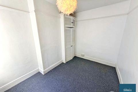 2 bedroom flat to rent, Rosewall Terrace, St. Ives, TR26