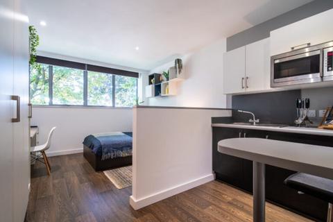 Studio to rent, Armada House Superior Studio