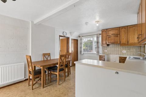 3 bedroom semi-detached house for sale, Whitesmead Road, Stevenage SG1