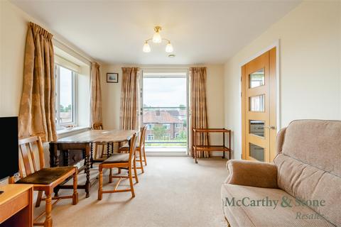 2 bedroom apartment for sale, Charlotte Court, 2A Mill Road, Southport