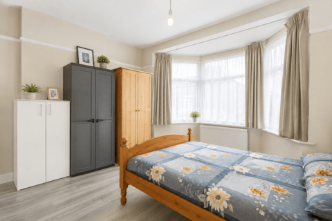 1 bedroom maisonette to rent, Heather Park Drive, Wembley, Middlesex, HA0