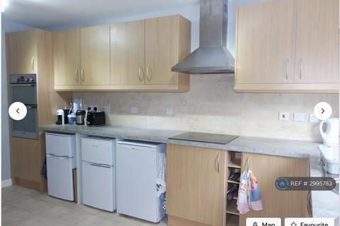 1 bedroom in a house share to rent, Peter Place, Crewe, CW1