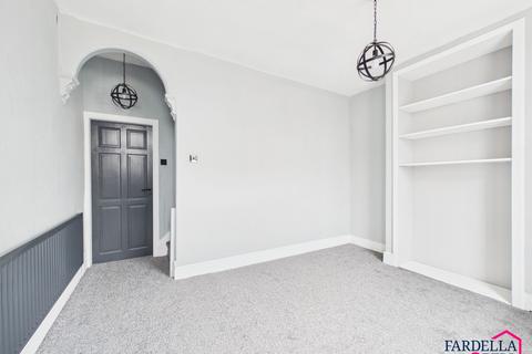 3 bedroom terraced house for sale, Holmsley Street, Burnley, BB10