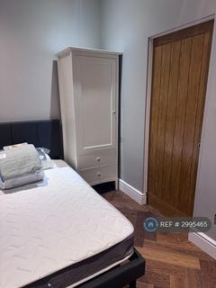 1 bedroom in a house share to rent, St Bartholomews Road, Reading, RG1
