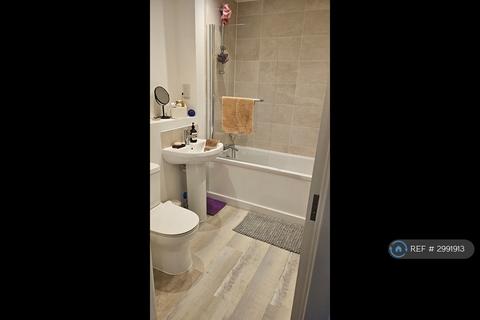 1 bedroom in a house share to rent, Kings Gate Development, Macclesfield, SK10
