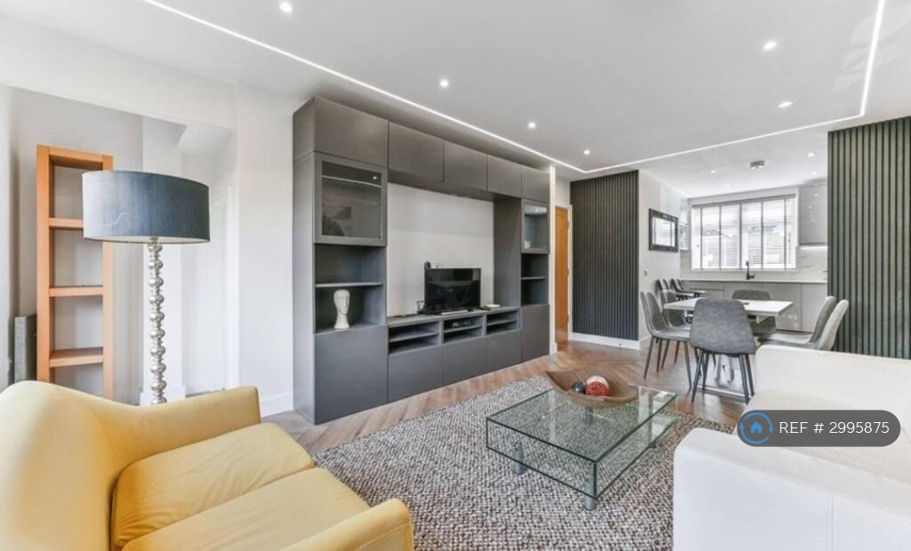 House in South Croydon - View 5