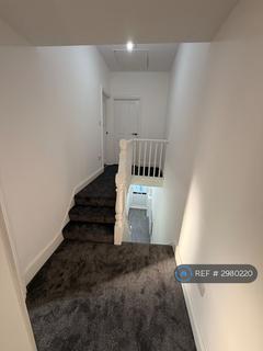 3 bedroom terraced house to rent, Wanstead Park Road, Ilford, IG1