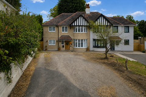4 bedroom semi-detached house for sale, Brynnewydd Gardens, Swansea SA2