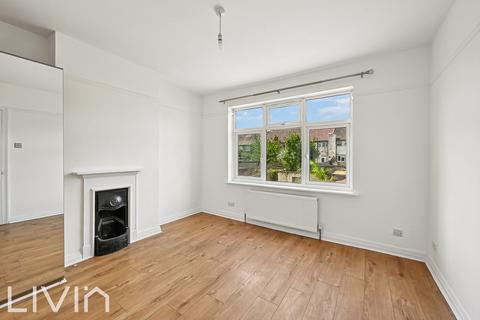 4 bedroom semi-detached house to rent, Croydon CR0