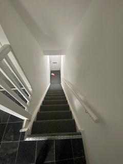 2 bedroom flat to rent, Leicester LE2
