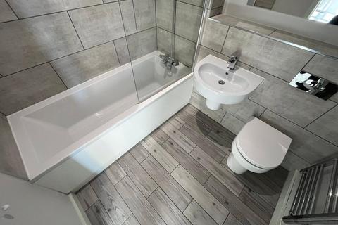 1 bedroom flat to rent, K2 Apartments North, 70 Bond Street, Hull, Yorkshire, HU1
