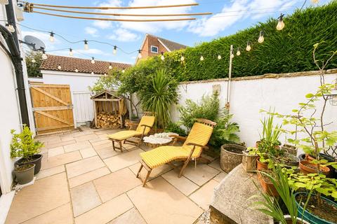 4 bedroom semi-detached house for sale, Thorpe Row, Great Smeaton, Northallerton, North Yorkshire, DL6