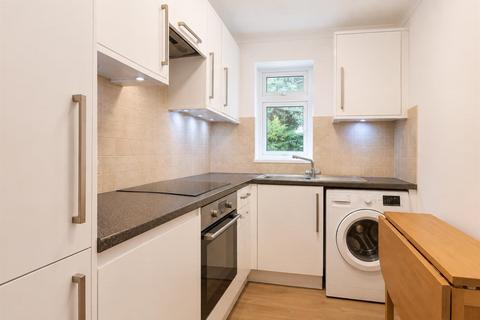 undefined, Bloomfield Close, Newport NP19