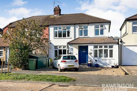 Balmoral Crescent, West Molesey KT8