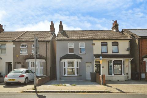 3 bedroom terraced house for sale, Park Lane, HORNCHURCH, Essex, RM11