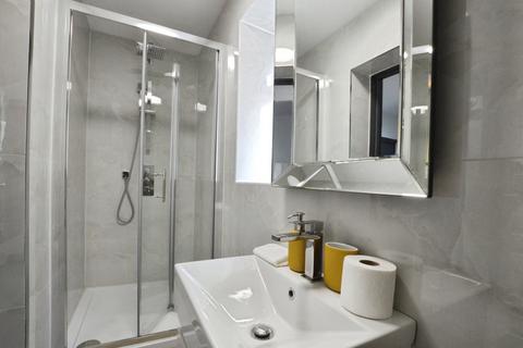 3 bedroom terraced house for sale, Park Lane, HORNCHURCH, Essex, RM11