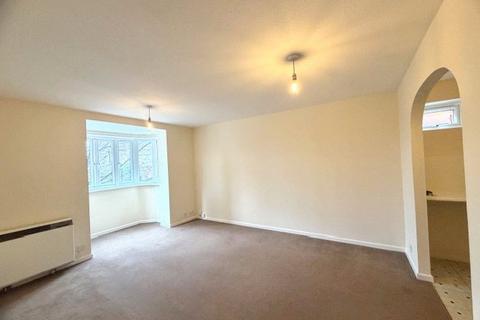 undefined, Rowan Court, 35 Cobden Avenue, SO18