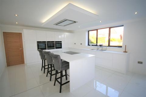 4 bedroom detached house to rent, Oldway, Bishopston, Swansea, SA3