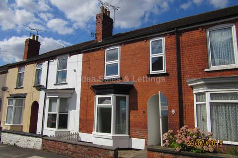 3 bedroom semi-detached house to rent, Victoria Street, Lincoln