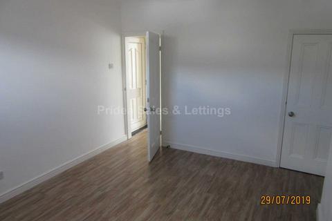 3 bedroom semi-detached house to rent, Victoria Street, Lincoln