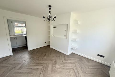 2 bedroom semi-detached house to rent, Gairloch Road, Sunderland